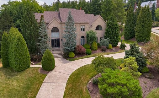 House in Upper Saint Clair, Pennsylvania, United States 1