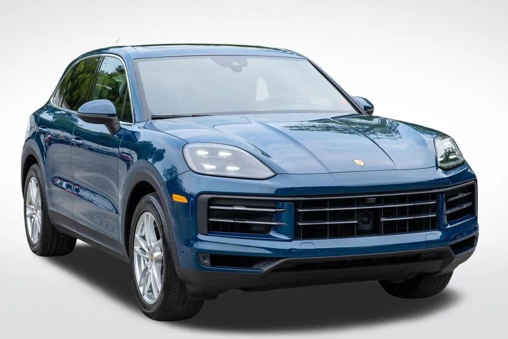 Suv in Paterson, NJ, United States 1 - 18683989