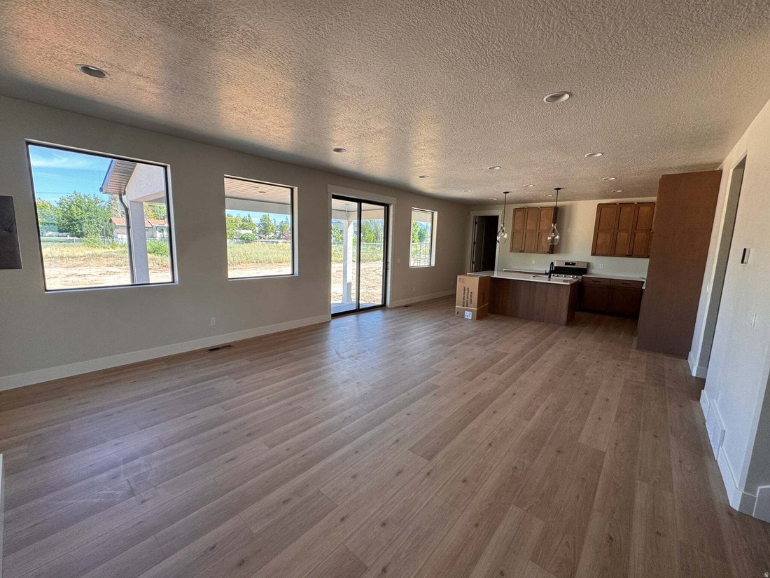 House in Layton, Utah, United States 4 - 18682053