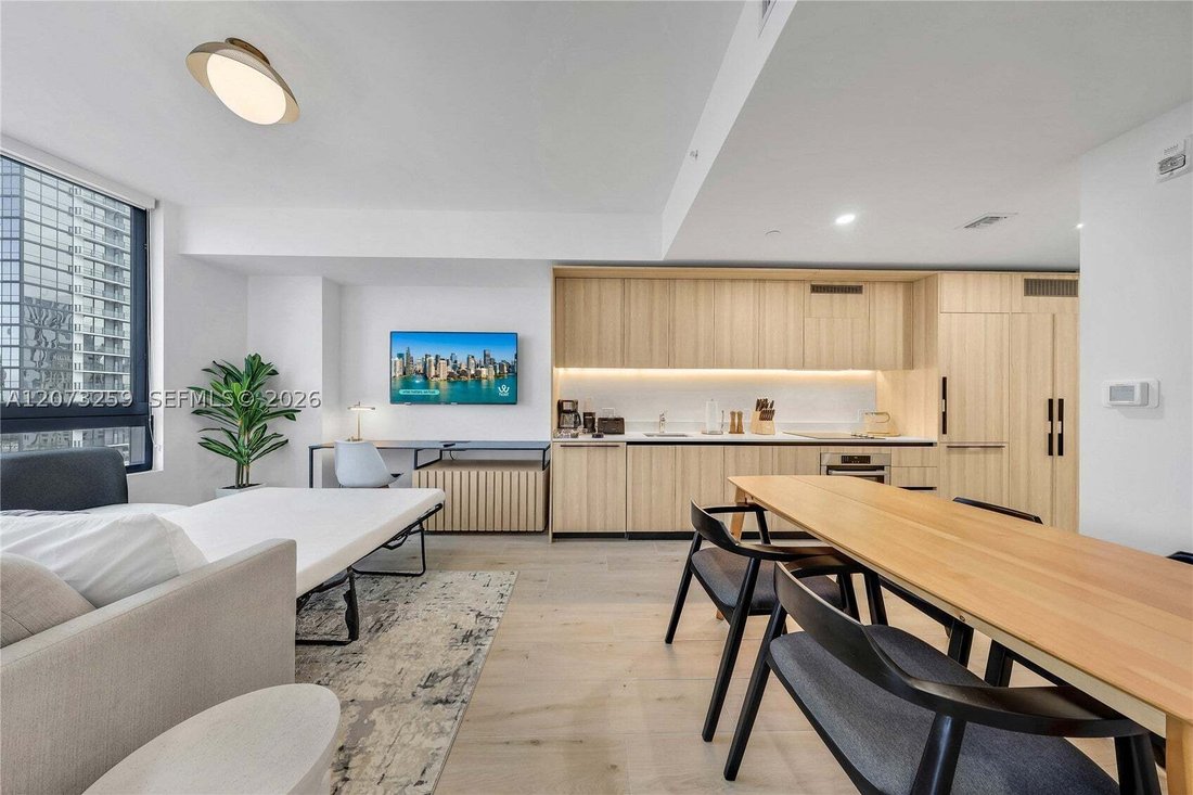 Condo in Miami, Florida, United States 4 - 18682418
