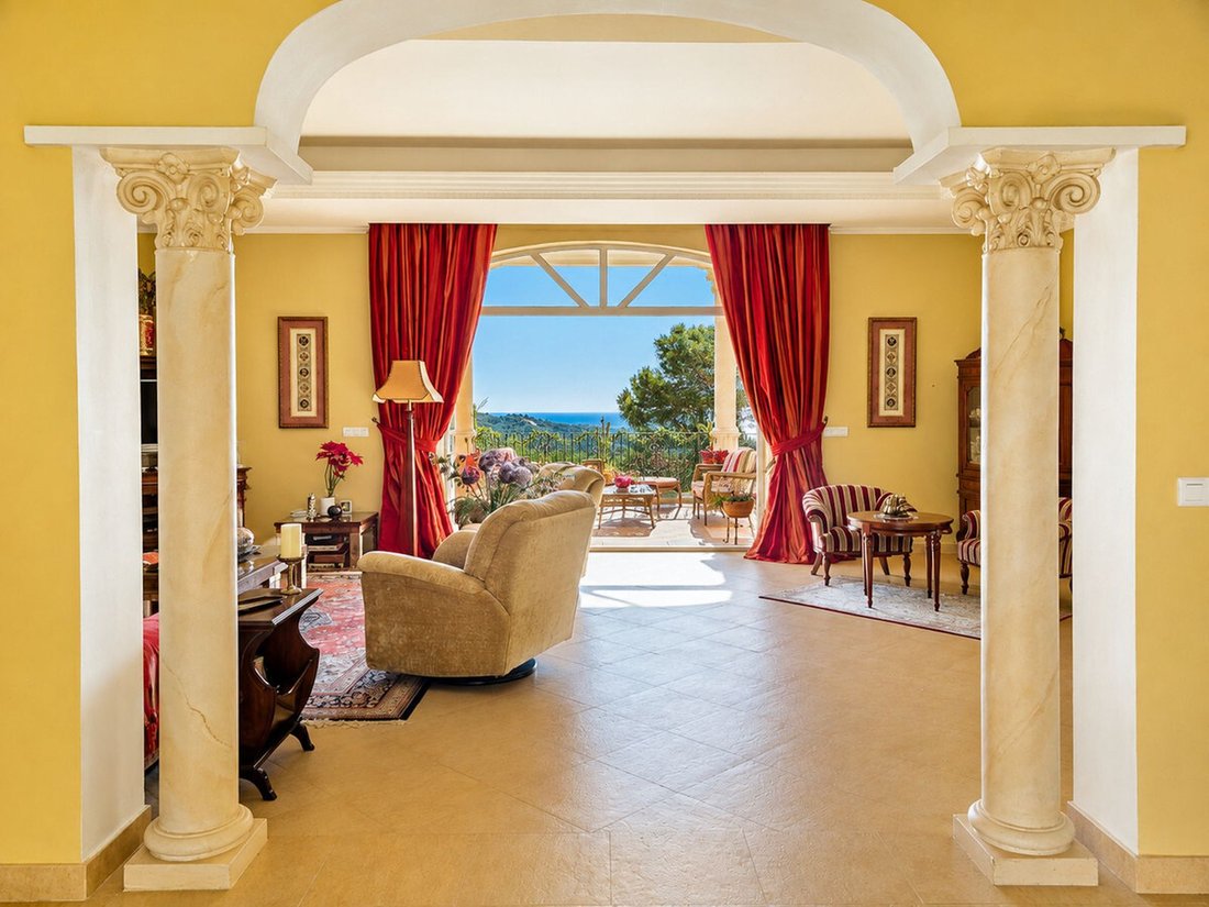 Villa in Estepona, Andalusia, Spain 4 - 17369734