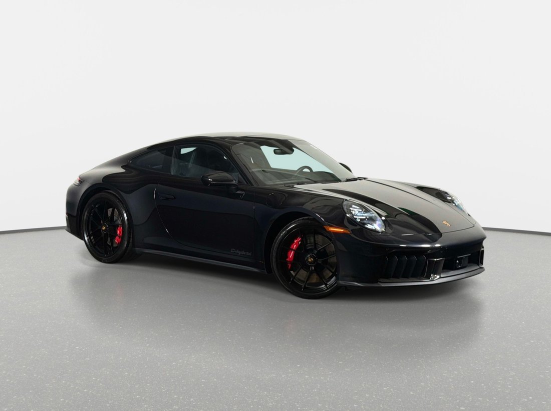 Coupe in Pompano Beach, FL, United States 1 - 18681283