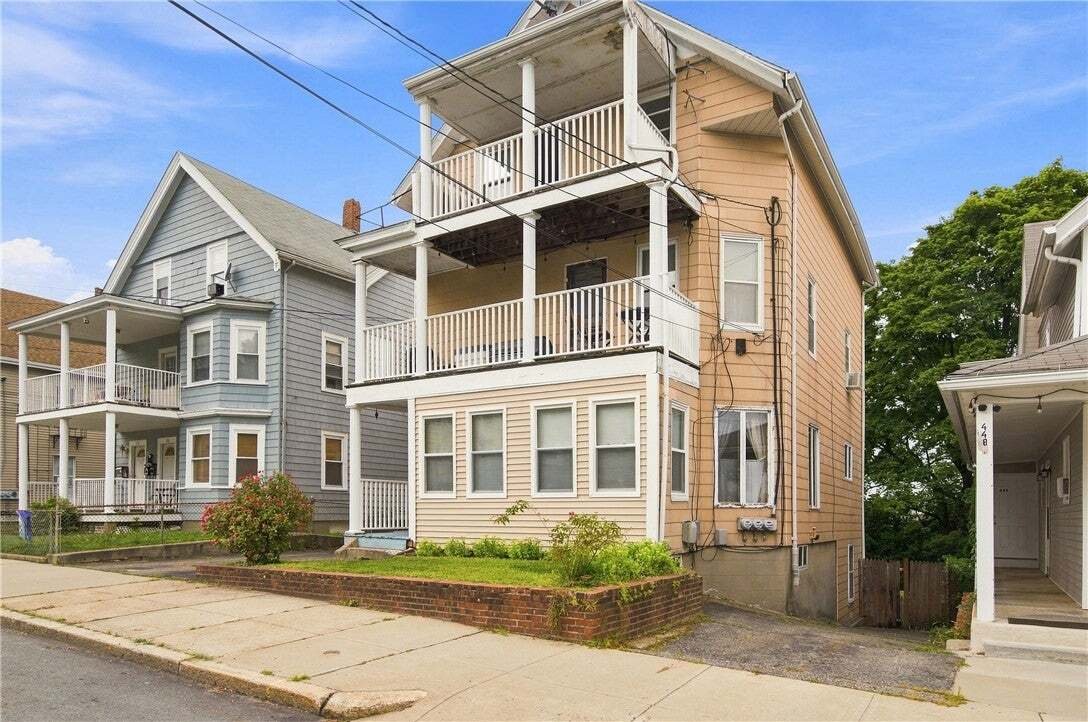 Woonsocket, Rhode Island, United States 3 - 18681884