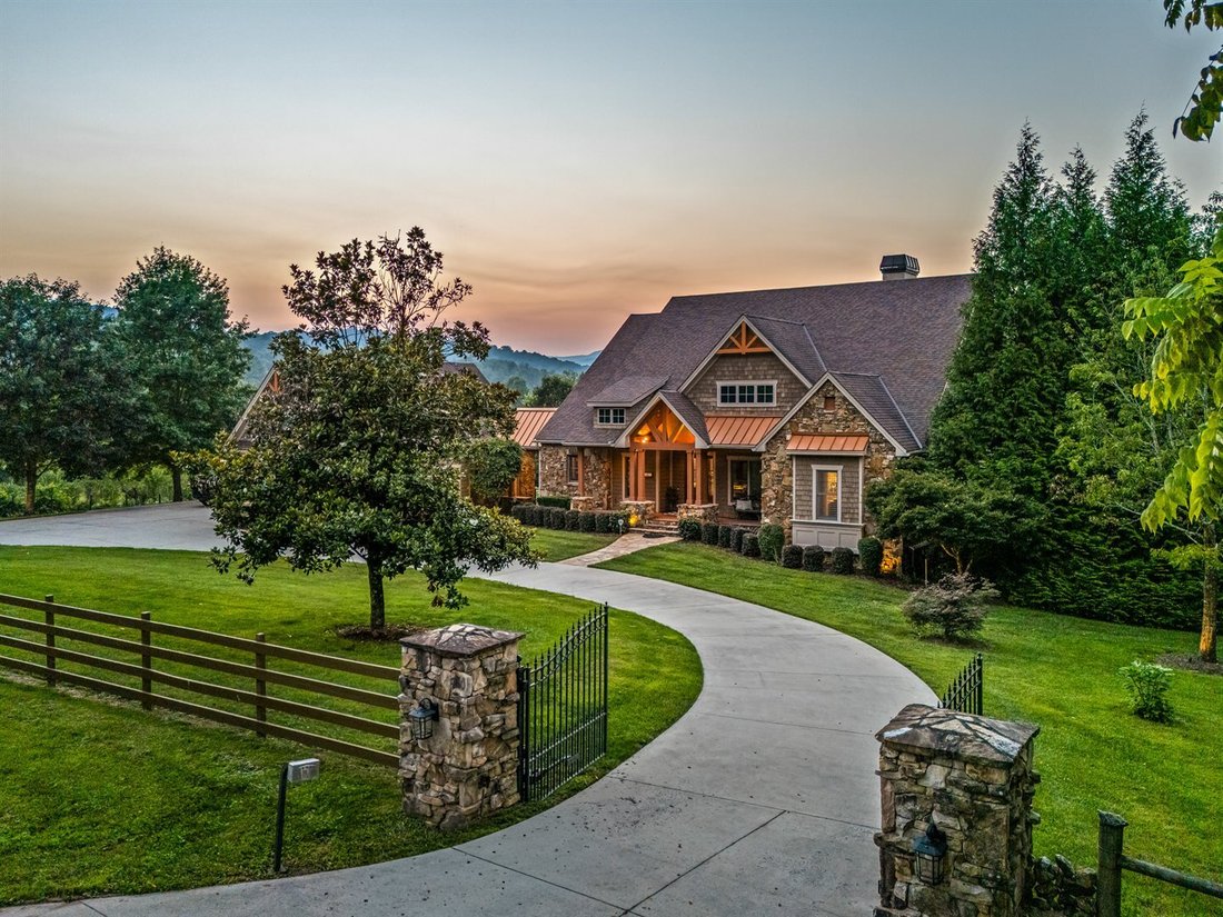 House in Brevard, North Carolina, United States 2 - 18684323
