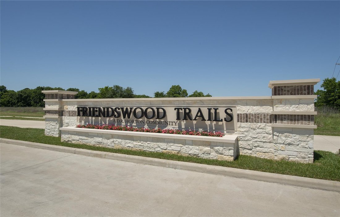 House in Friendswood, Texas, United States 3 - 18683091