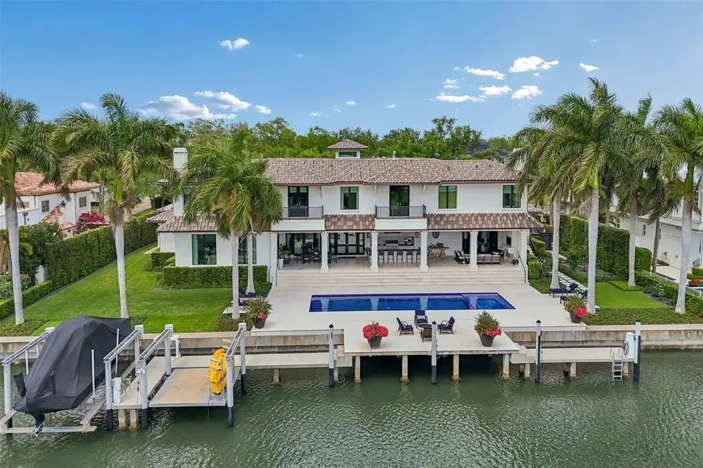 House in Tampa, Florida, United States 2 - 18684254