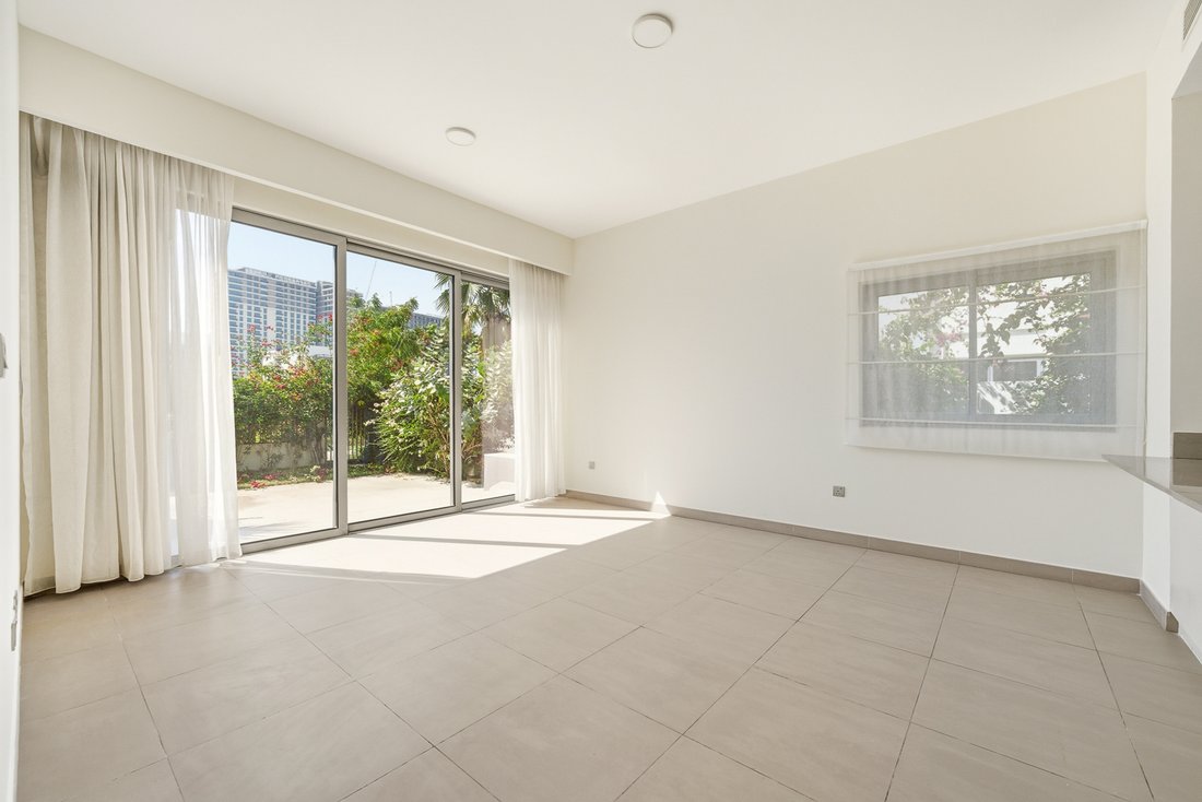 House in Al Wasl, Dubai, United Arab Emirates 1 - 18684316