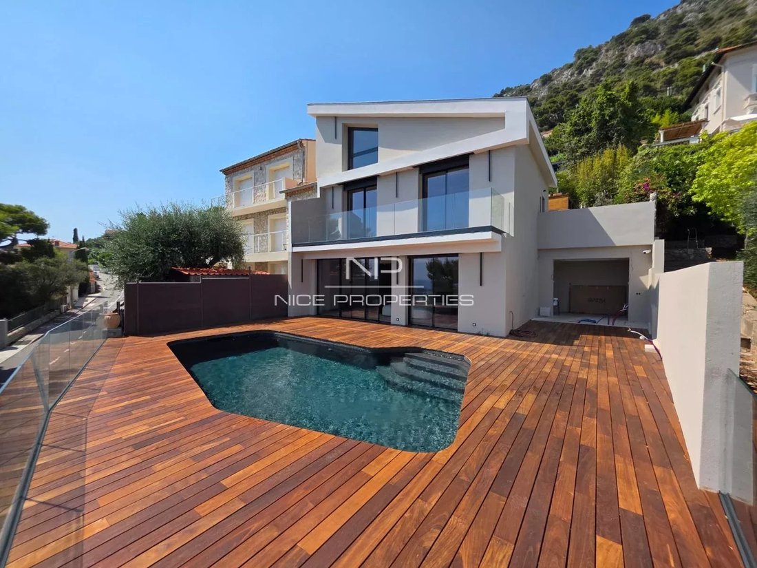 Villa in Beaulieu-sur-Mer, Provence-Alpes-Côte d'Azur, France 1 - 17727897