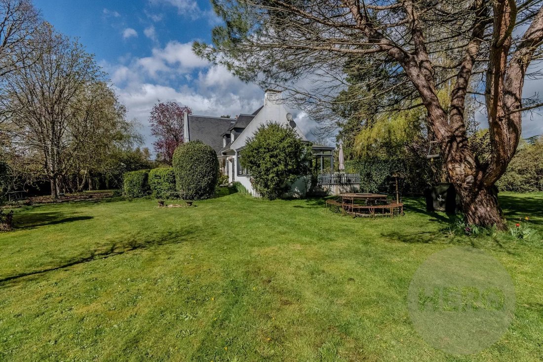 House in Montfort-l'Amaury, Ile-de-France, France 1 - 17502526