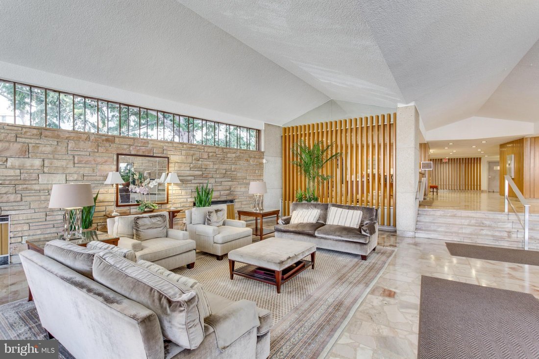 Condo in Arlington, Virginia, United States 2 - 18683177