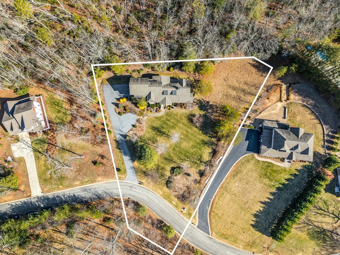 House in Fairview, North Carolina, United States 5 - 18684326