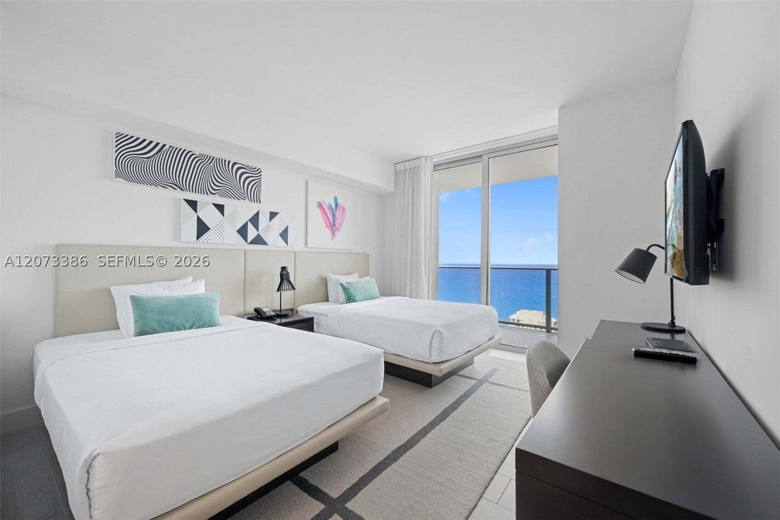 Condo in Hollywood, Florida, United States 4 - 18682386