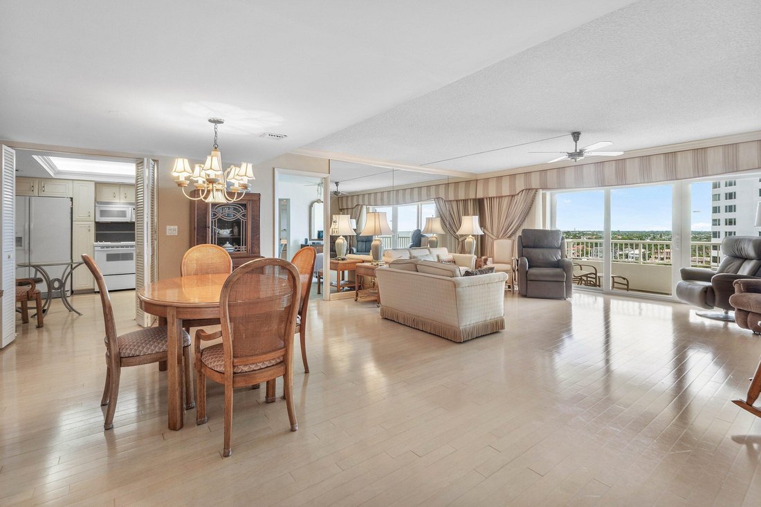 Condo in Boca Raton, Florida, United States 5 - 18682307