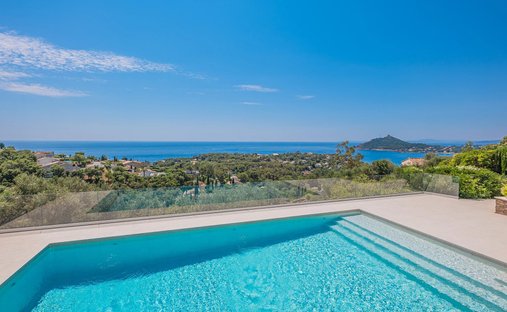Villa a Le Dramont-Agay-Anthéor-Le Trayas, Saint-Raphaël, Francia 1