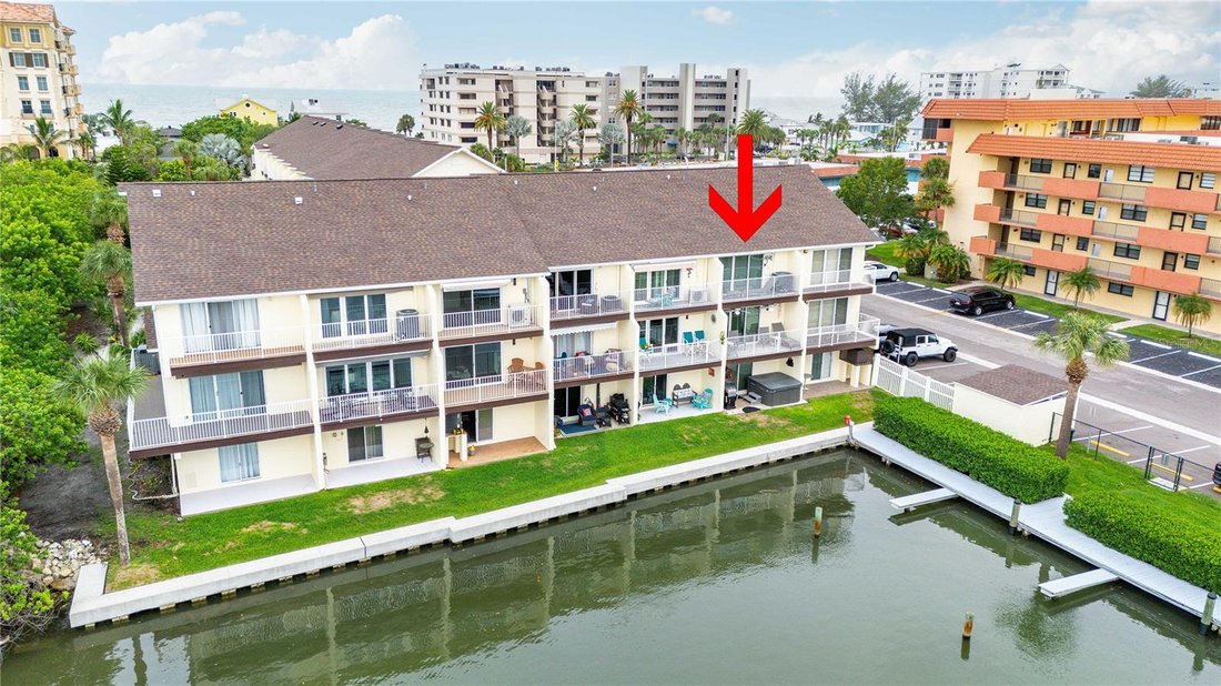 Townhouse in Indian Shores, Florida, United States 1 - 18680480