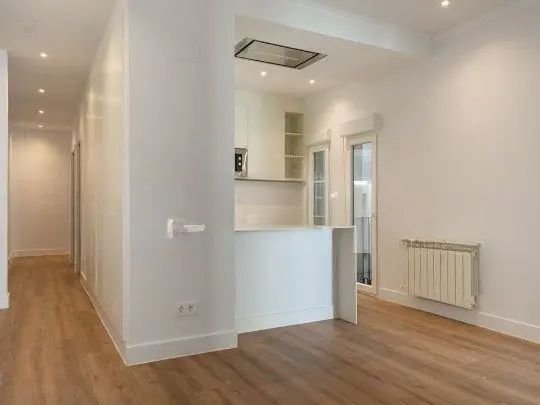 Appartamento a Chamberí, Madrid, Spagna 5 - 17677643