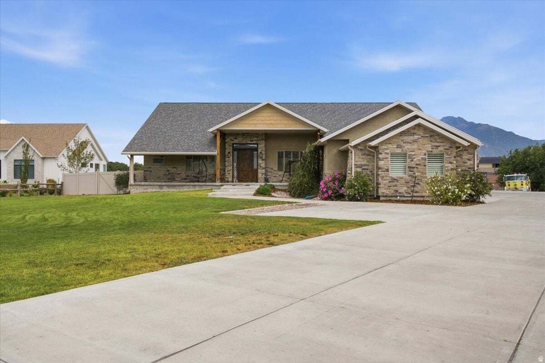 House in Riverton, Utah, United States 2 - 18682068