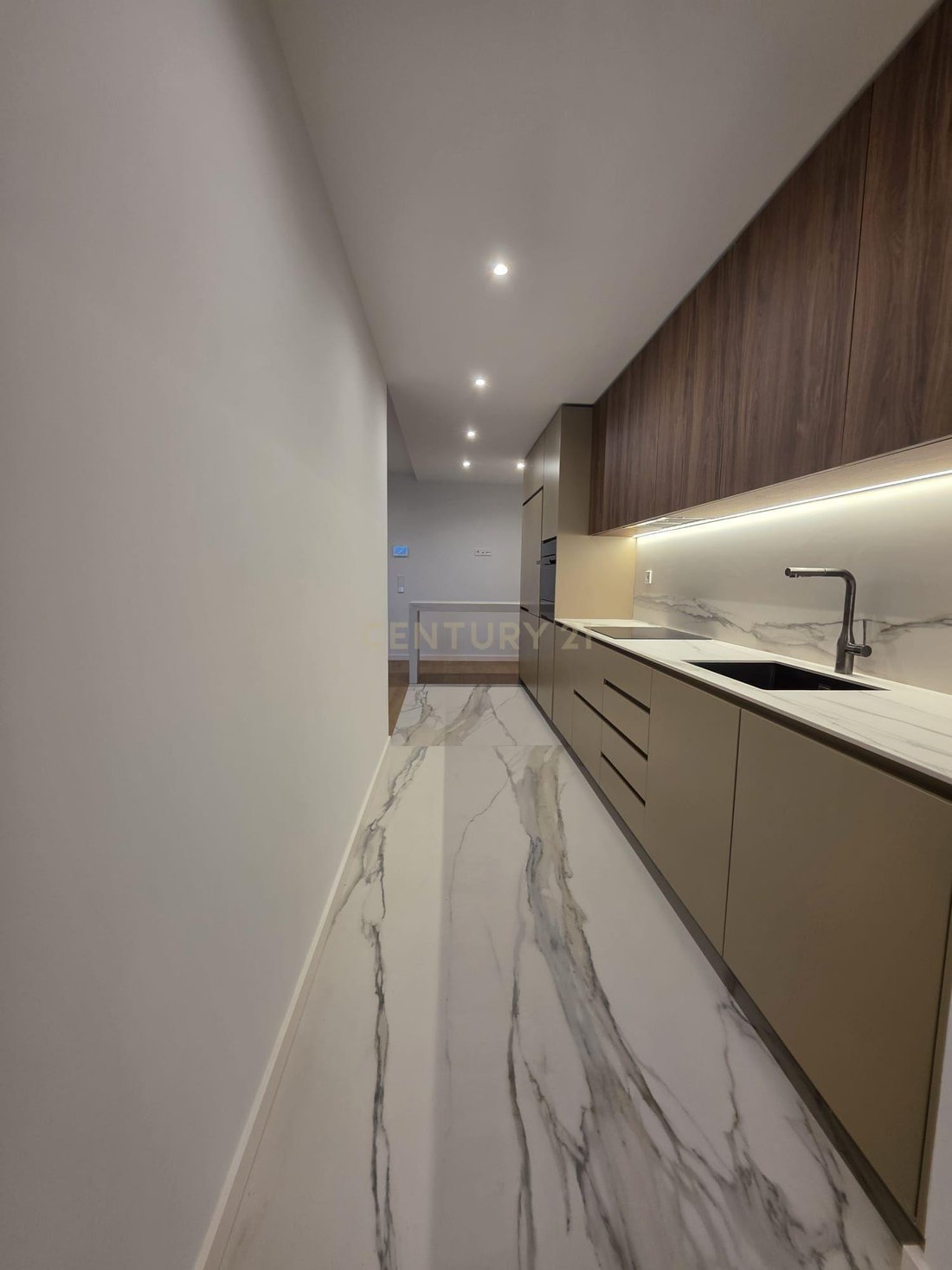 Apartment in Santa Marinha e Sao Pedro da Afurada, Porto District, Portugal 2 - 18683297