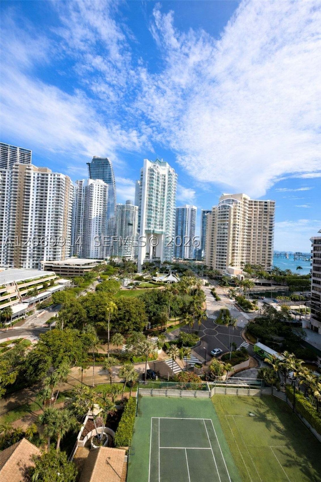 Condo in Miami, Florida, United States 4 - 18680349