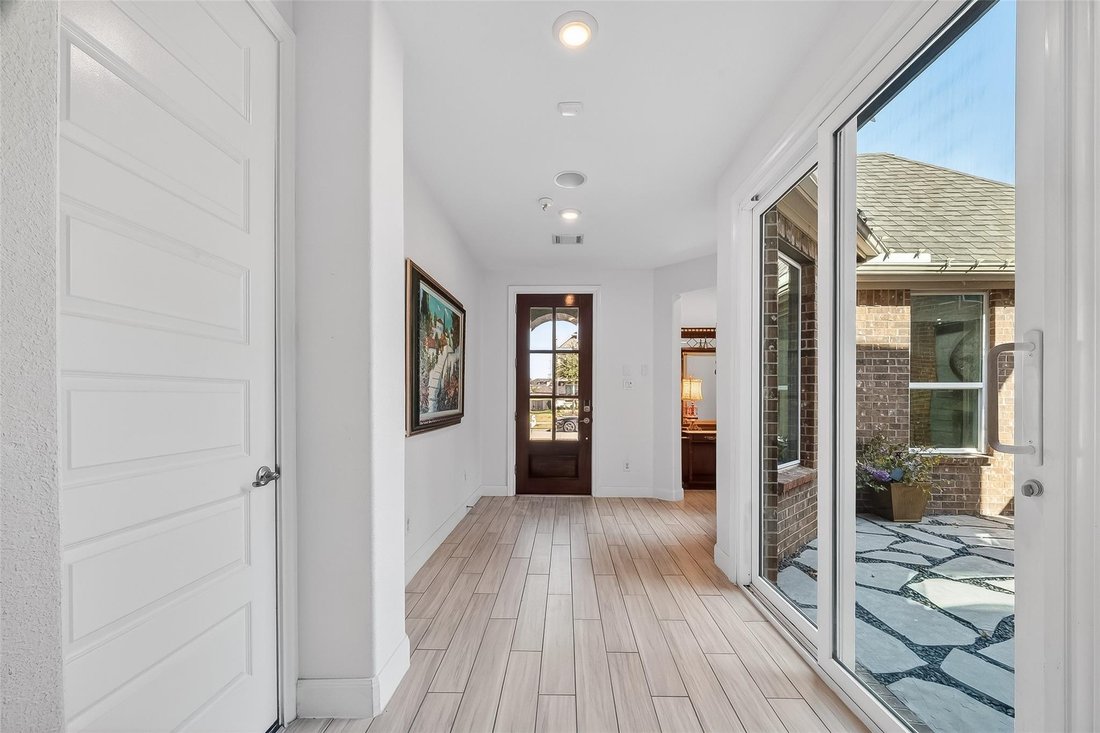 House in Sugar Land, Texas, United States 3 - 18680946