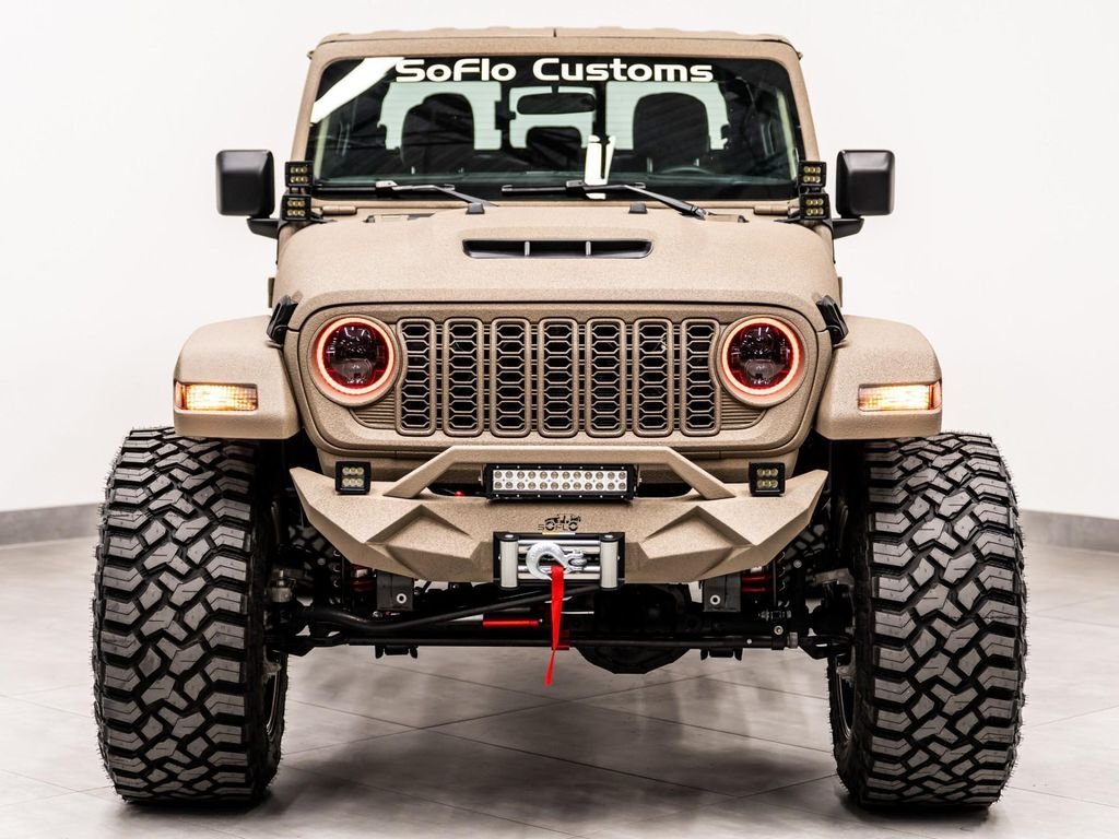 Jeep Gladiator 4X4 in Fort Lauderdale, FL, United States 3 - 18388549
