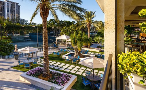 Condo in Golden Beach, Florida, United States 1