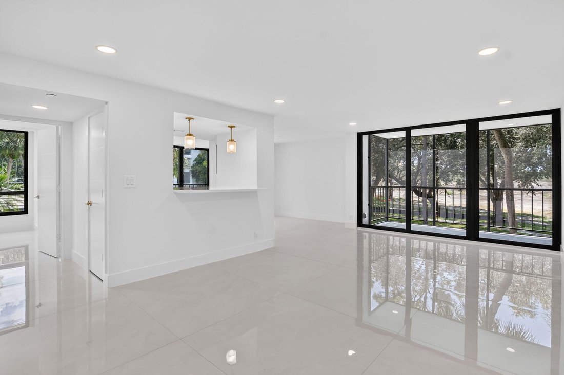 Condo in Boca Raton, Florida, United States 5 - 18682306