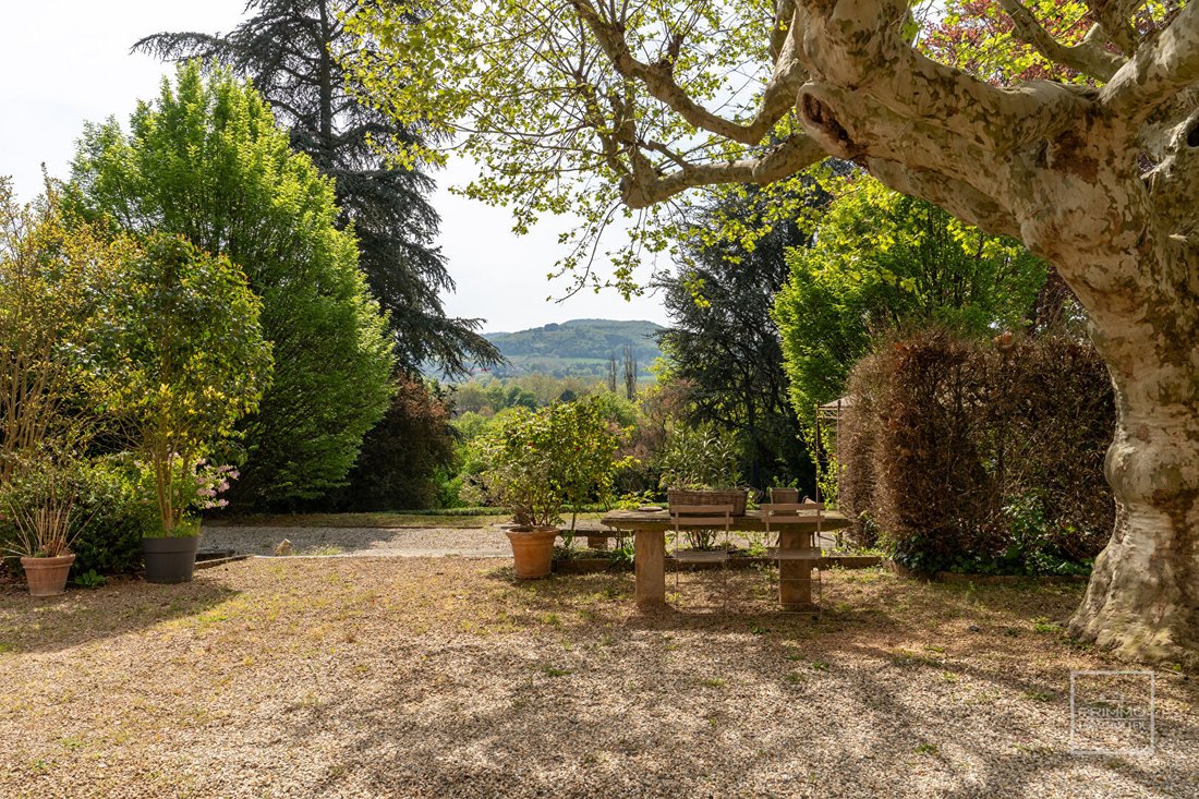 Apartamento en Centro Bourg, Neuville-sur-Saône, Francia 2 - 18682469