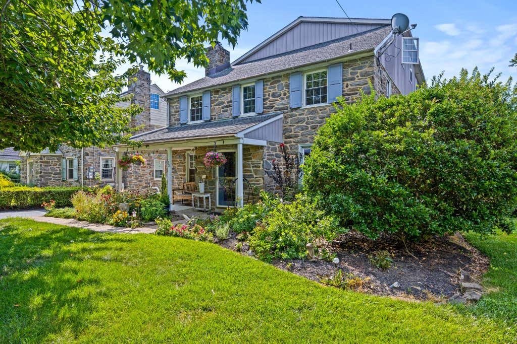 House in Ardmore, Pennsylvania, United States 1 - 18684504