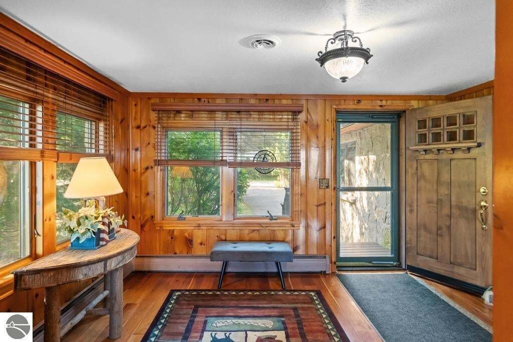 House in Mackinaw City, Michigan, United States 3 - 18681818