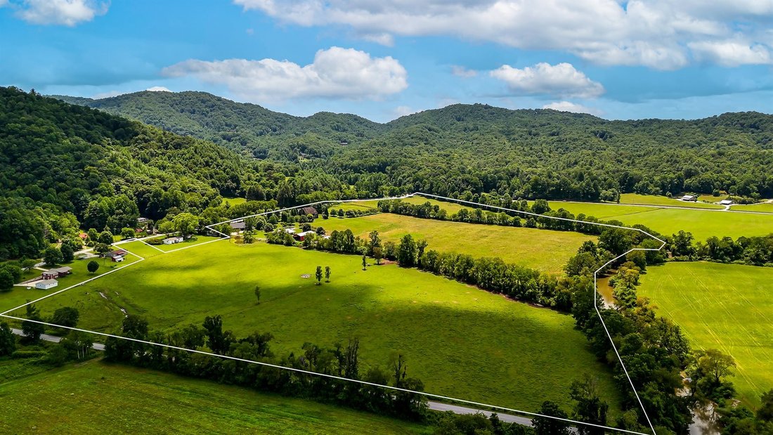 House in Brevard, North Carolina, United States 3 - 18684323