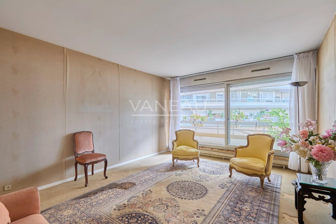 Apartment in Cambronne-Garibaldi, Paris 15e Arrondissement, Paris 3 - 18681371