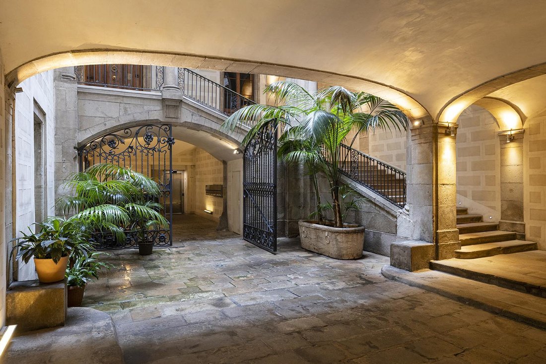 Apartment in Ciutat Vella, Barcelona, Spain 1 - 18680730