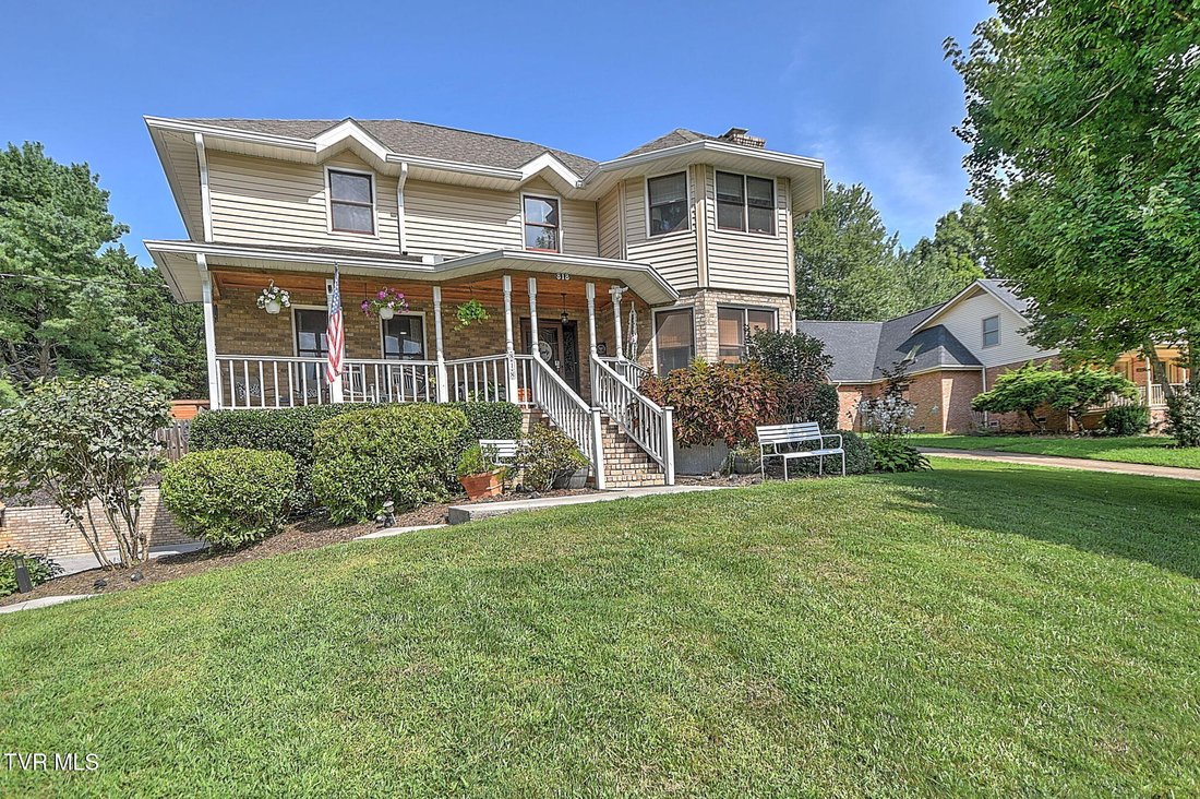 House in Johnson City, Tennessee, United States 2 - 18680436