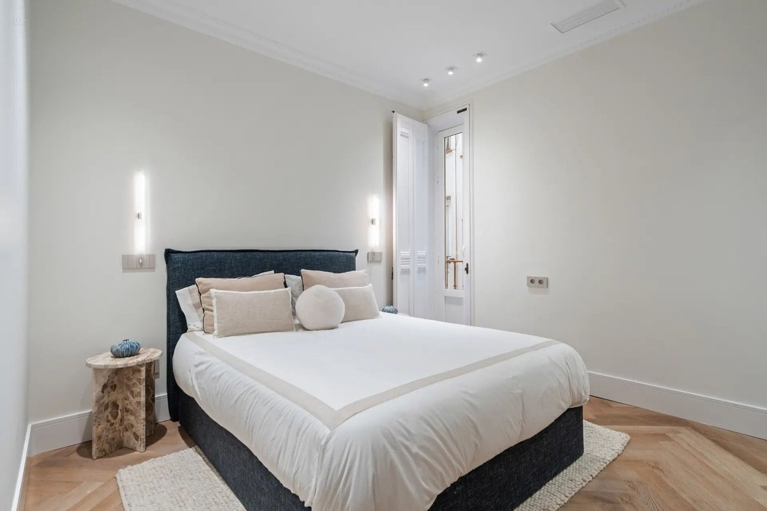 Appartamento a Chamberí, Madrid, Spagna 3 - 17677646