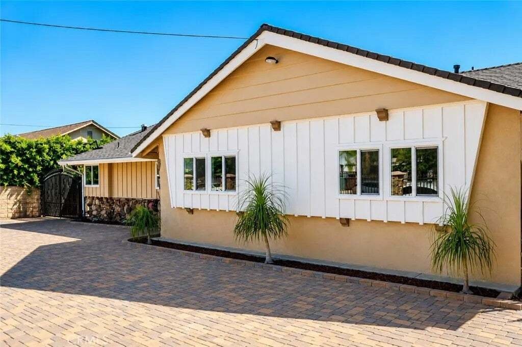 House in Los Angeles, California, United States 5 - 18682778