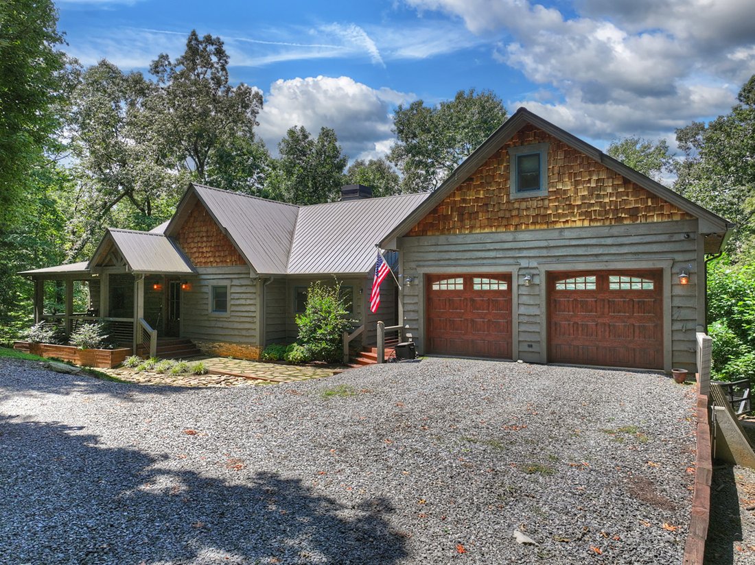 House in Mineral Bluff, Georgia, United States 2 - 18681135
