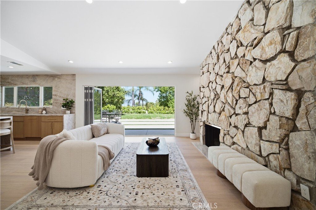House in Los Angeles, California, United States 4 - 18682635
