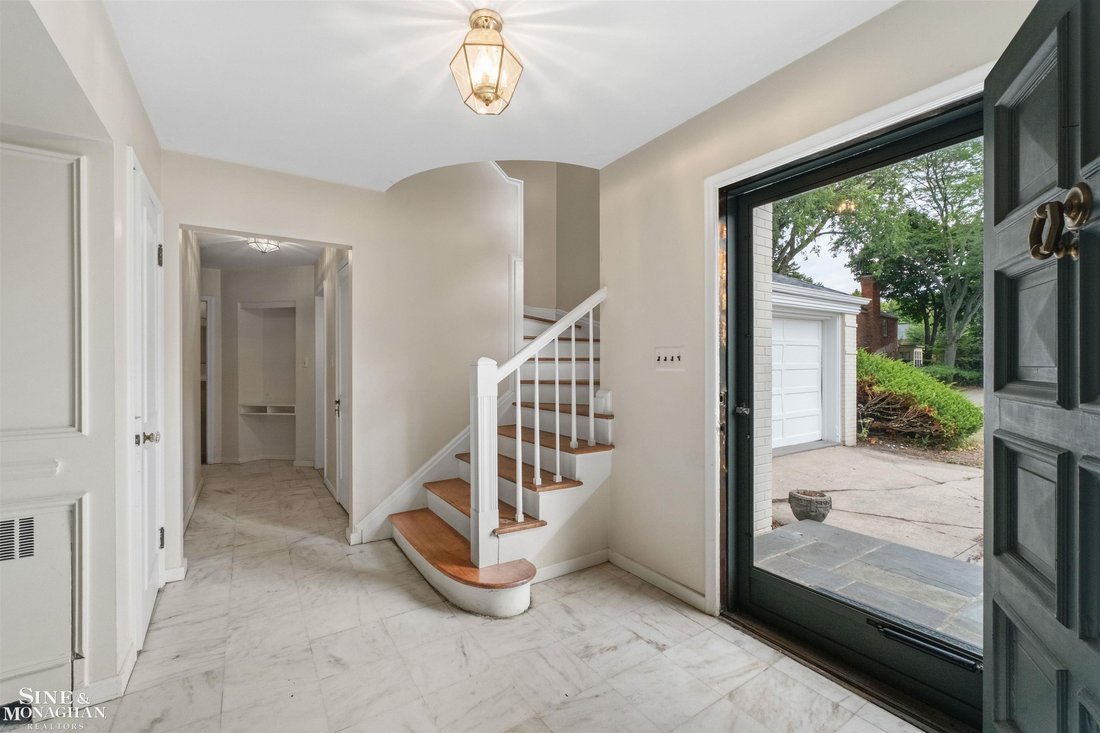 House in Grosse Pointe Shores, Michigan, United States 3 - 18680400