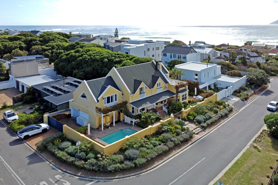 House in Kommetjie, Cape Town, Western Cape 2 - 18684241