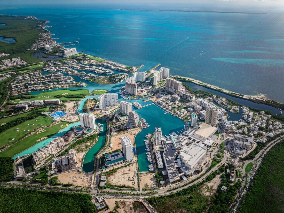 Land in Cancún, Quintana Roo, Mexico 1 - 18681066