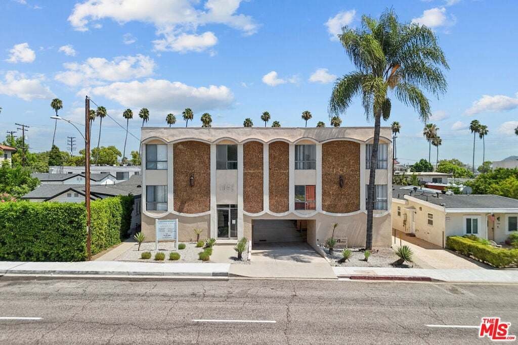 Autres à Glendale, Californie, États-Unis 1 - 18682139