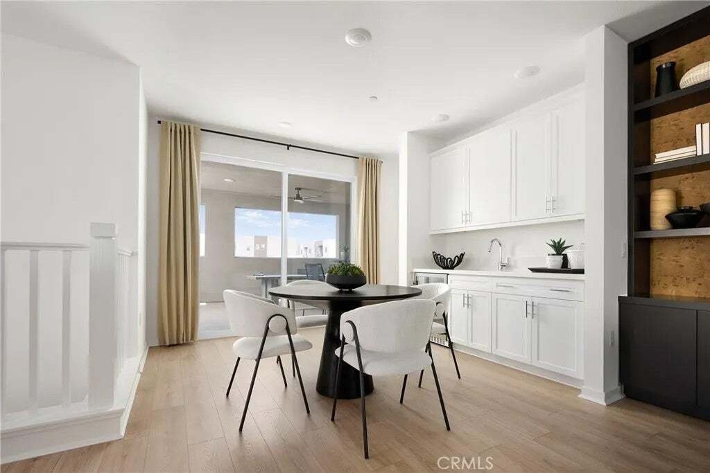 Condo in Irvine, California, United States 3 - 18682781