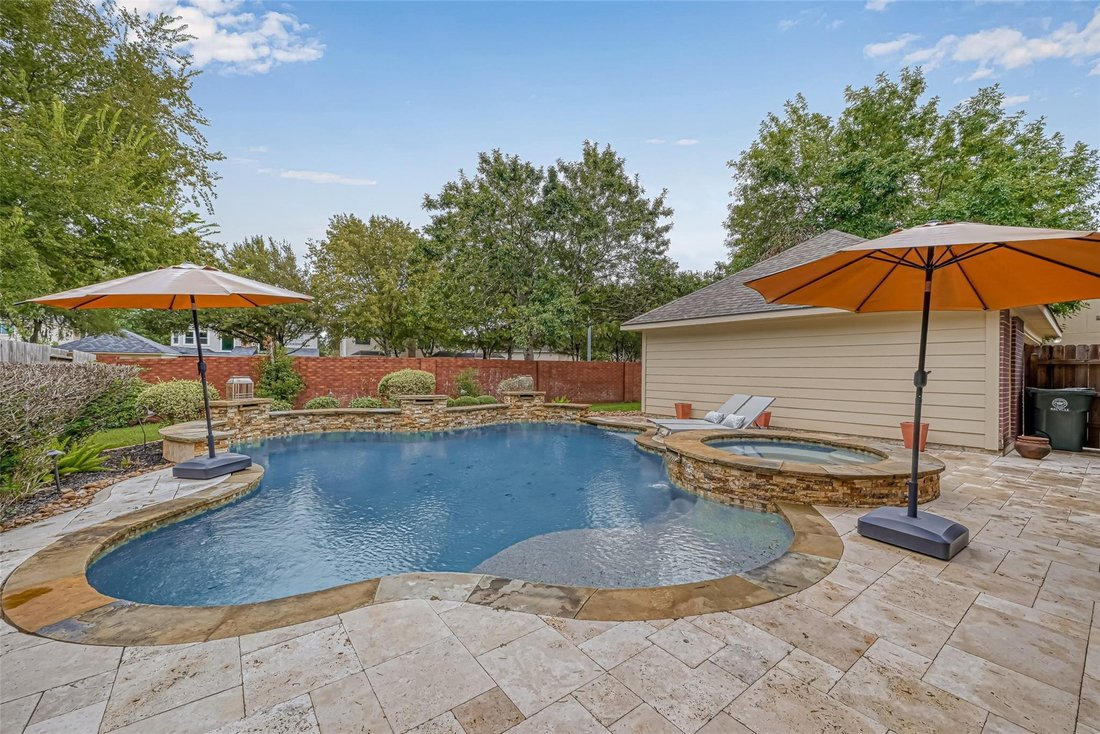 House in Sugar Land, Texas, United States 2 - 18683057