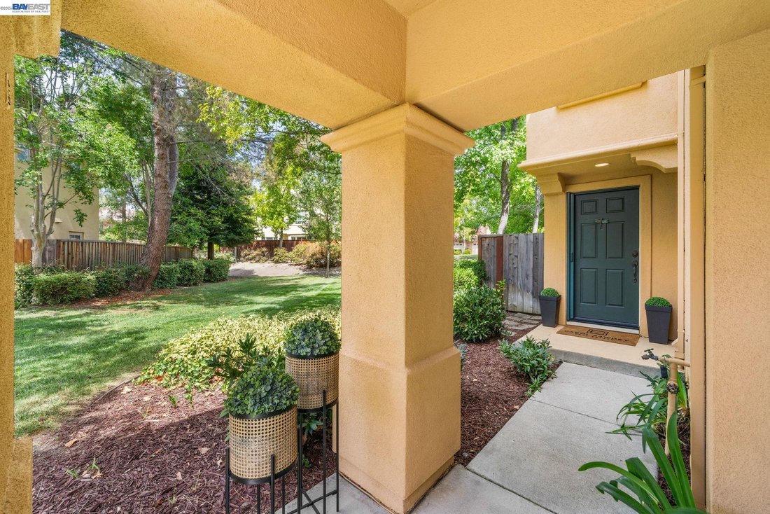 Townhouse in San Ramon, California, United States 4 - 18682292