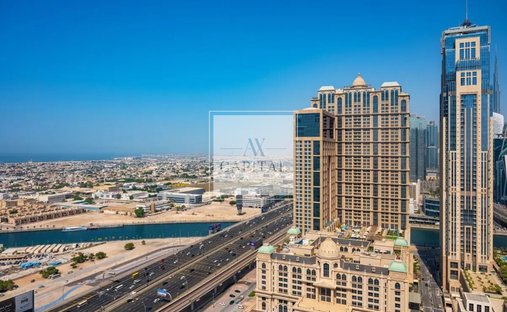 Apartment in Al Mina / Dubai Maritime City, Dubai, United Arab Emirates 1