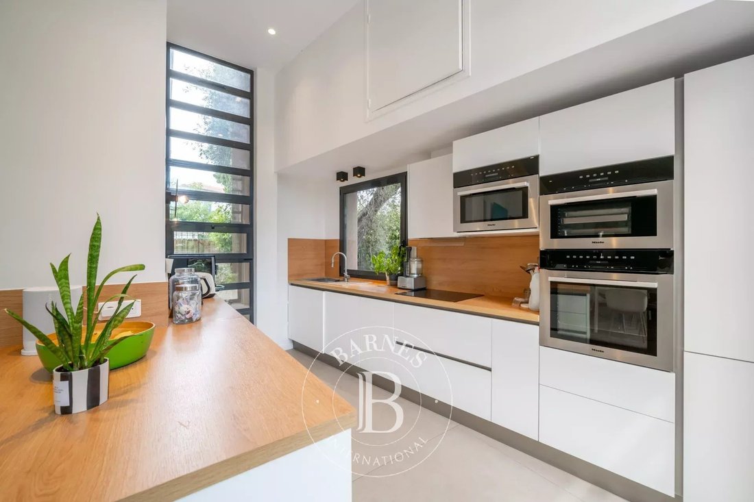 Villa a Cannes, Provenza-Alpi-Costa Azzurra, Francia 4 - 18681424