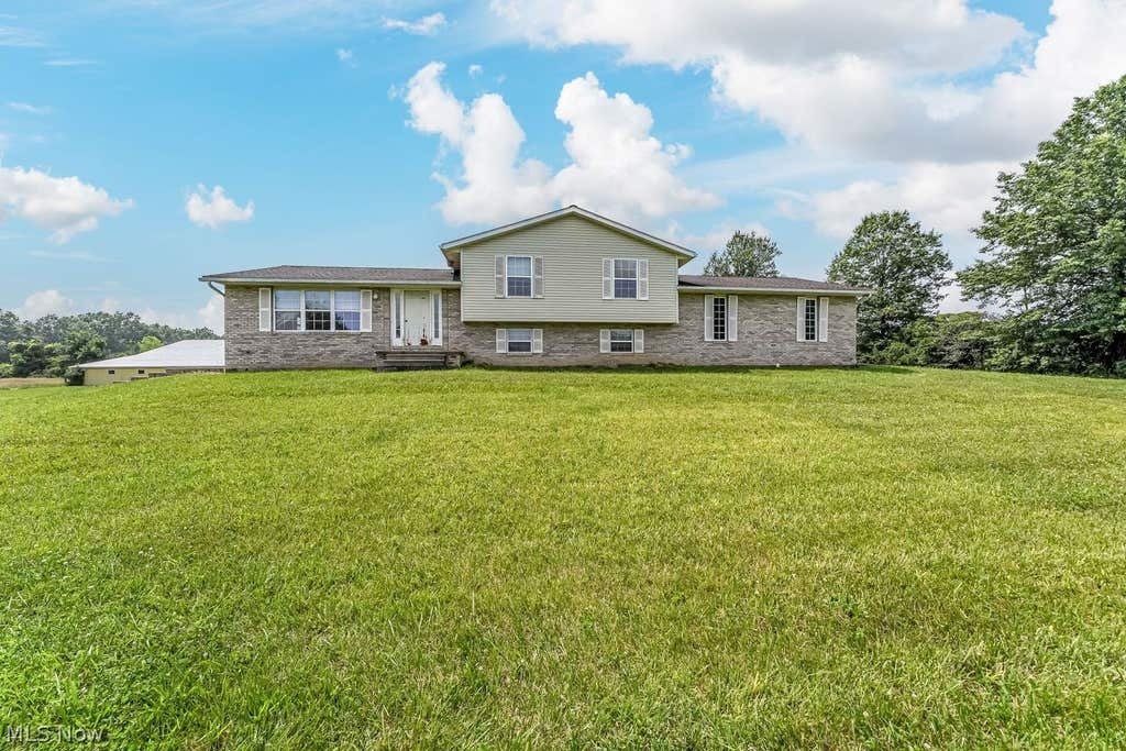 House in Columbia Station, Ohio, United States 4 - 18684431