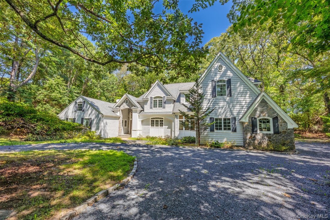 House in Port Jefferson, New York, United States 2 - 18680334