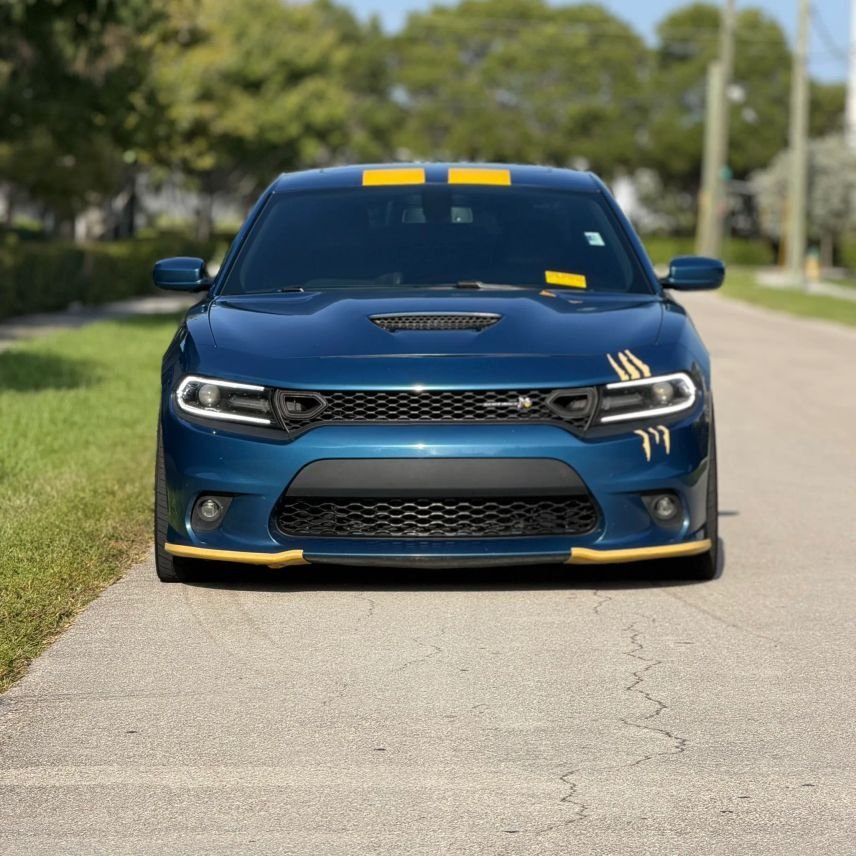 Sedan in Wilton Manors, FL, United States 2 - 18683842